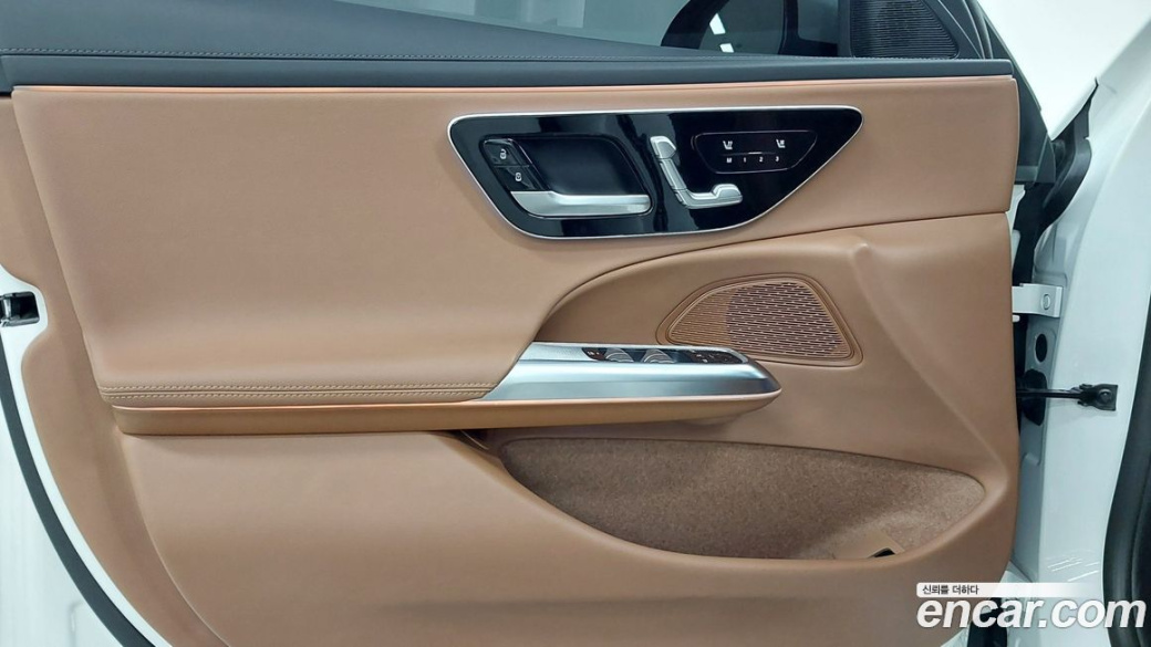 Mercedes-Benz E-Class E220d 4MATIC Exclusive, 2024