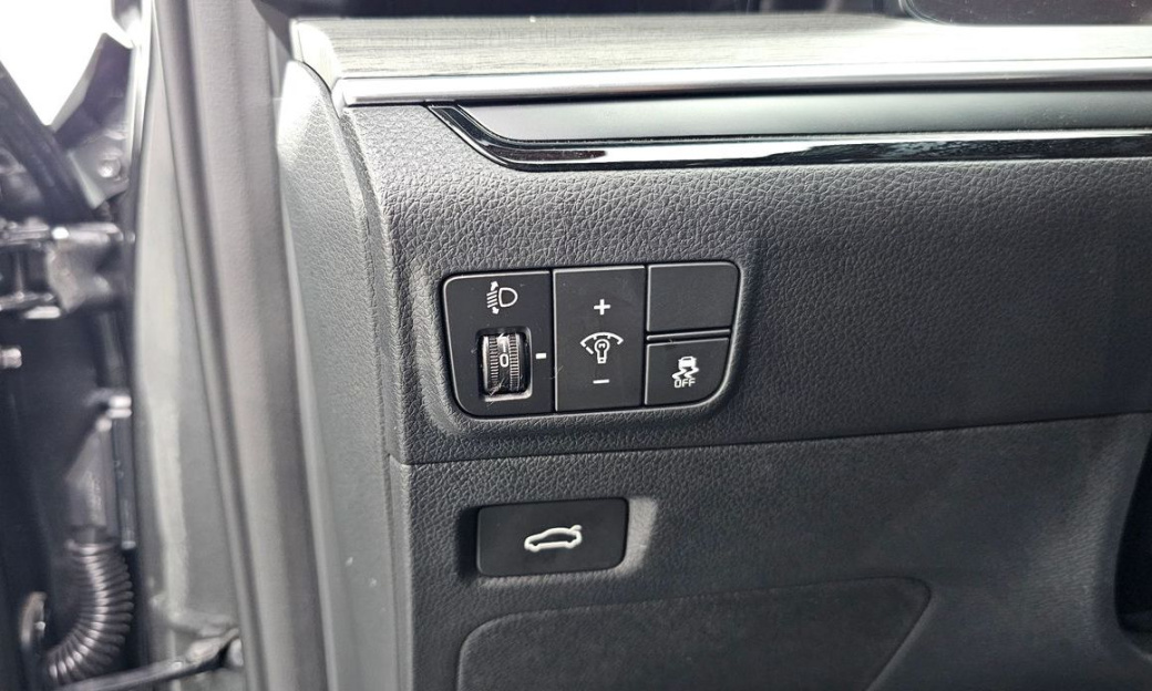 Kia K5 2.0, 2024