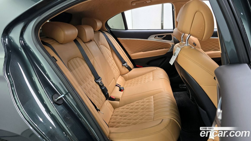 Genesis G70 Gasoline 2.0T 4WD, 2023