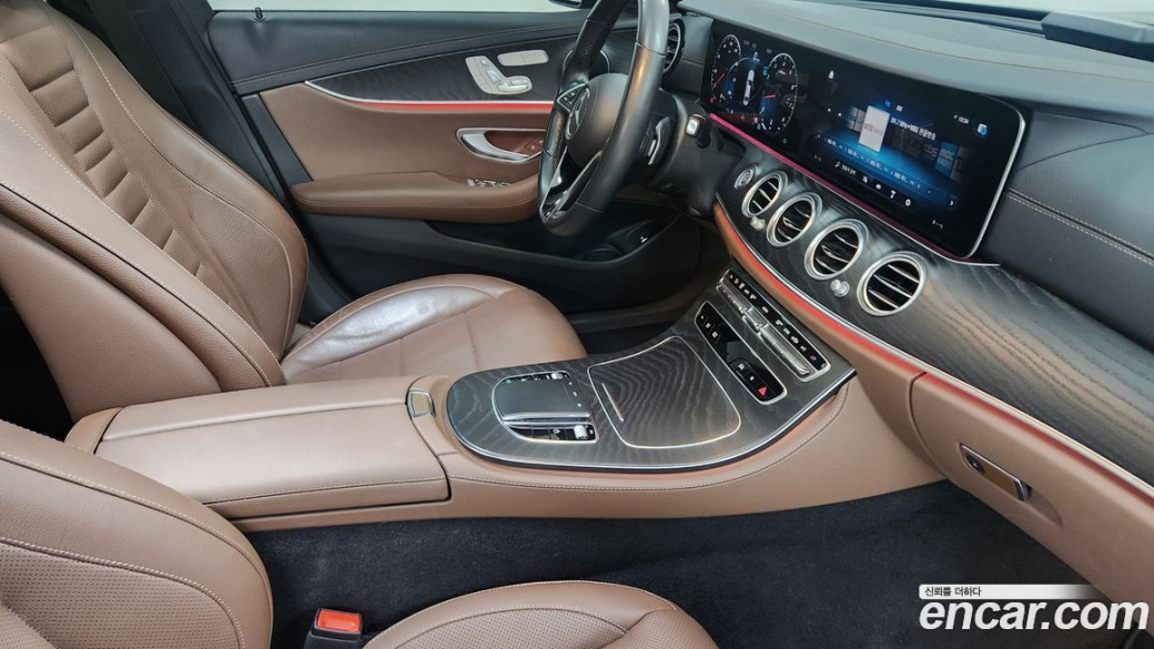 Mercedes-Benz E-Class E250 AMG Line, 2023