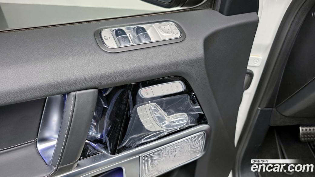 Mercedes-Benz G-Class G450d, 2026