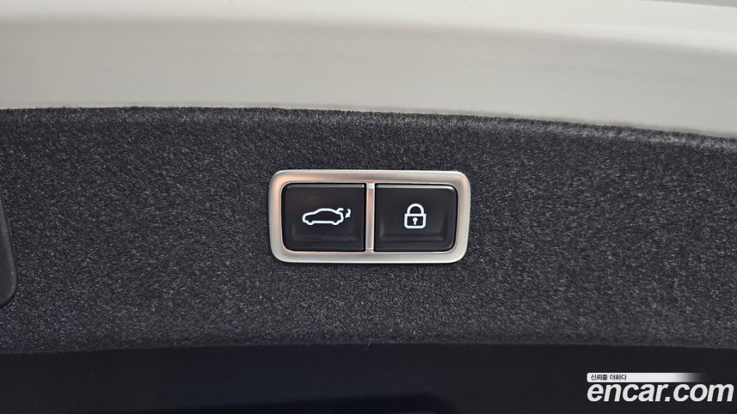 Genesis G80 Gasoline 2.5 Turbo AWD, 2025