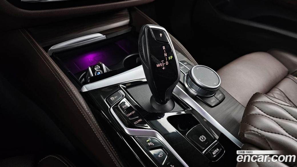 BMW Gran Turismo 630i xDrive Luxury, 2022
