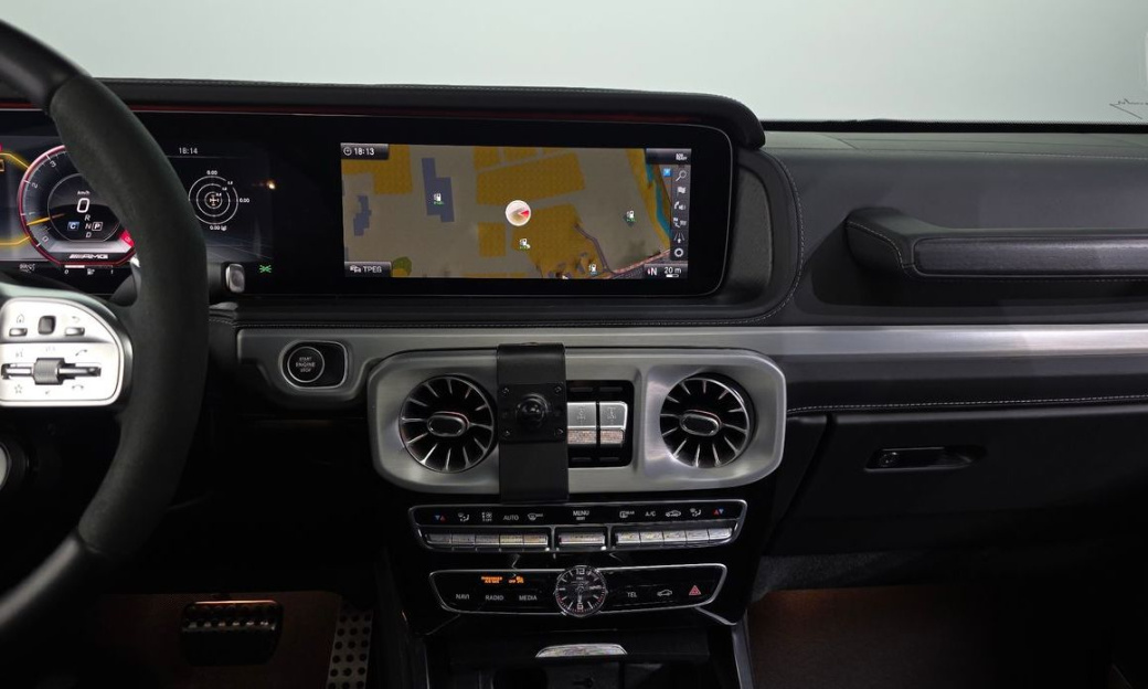 Mercedes-Benz G-Class AMG G63 Manufaktur, 2024