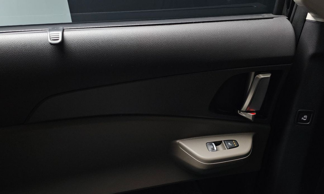 Kia Carnival 9-Seater Noblesse, 2025