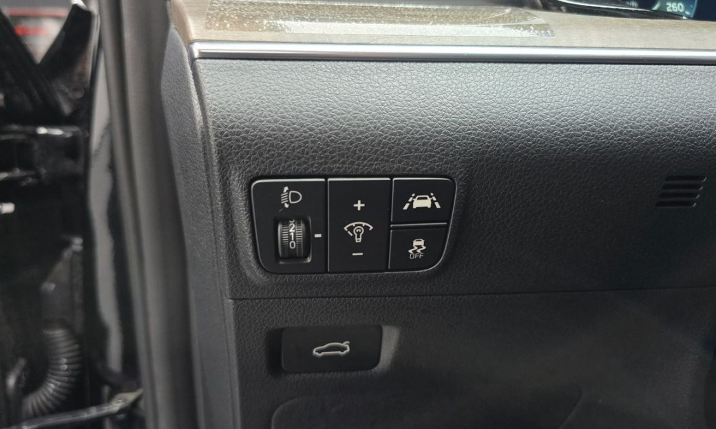 Kia K5 2.0, 2022