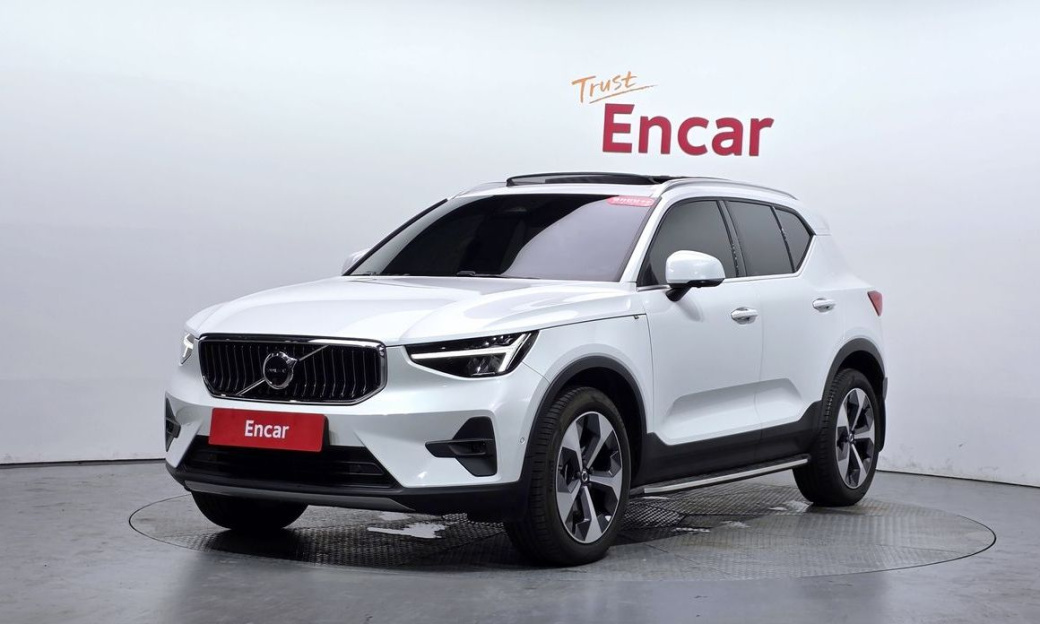 Volvo XC40 B4 Ultimate Bright, 2023