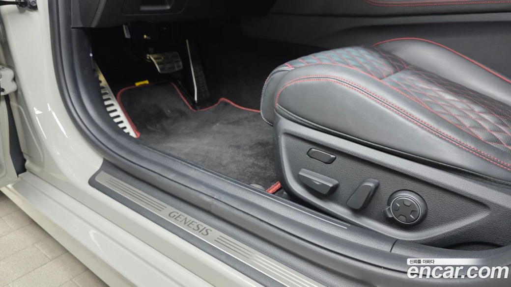 Genesis G70 Gasoline 2.5T 4WD, 2024