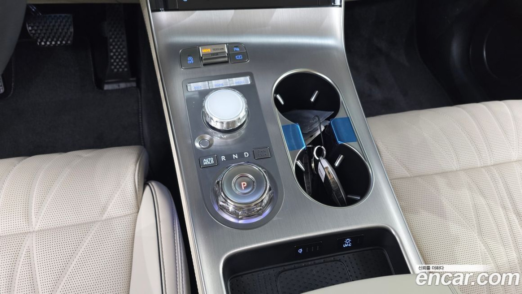 Genesis GV70 2.5T Gasoline AWD, 2025