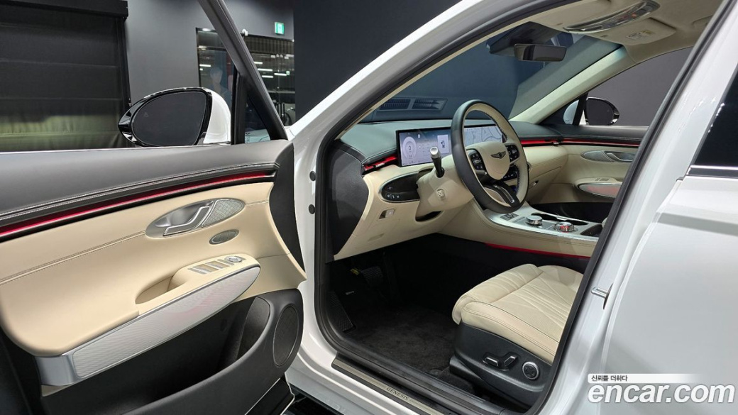 Genesis GV70 2.5T Gasoline 2WD, 2025