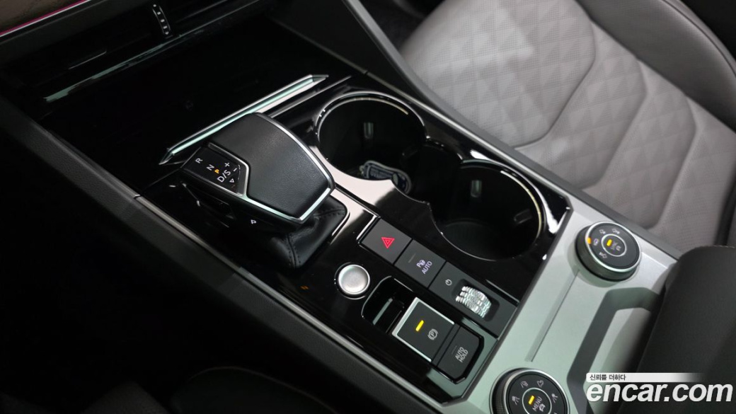 Volkswagen Touareg 3.0 TDI Prestige, 2023