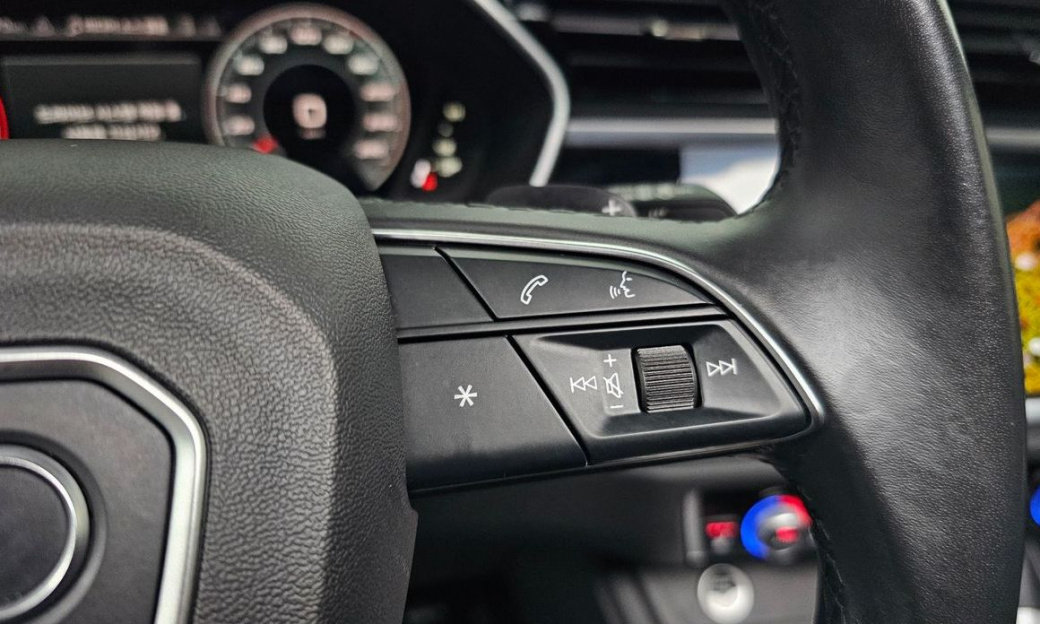 Audi Q3 35 TDI Premium, 2022