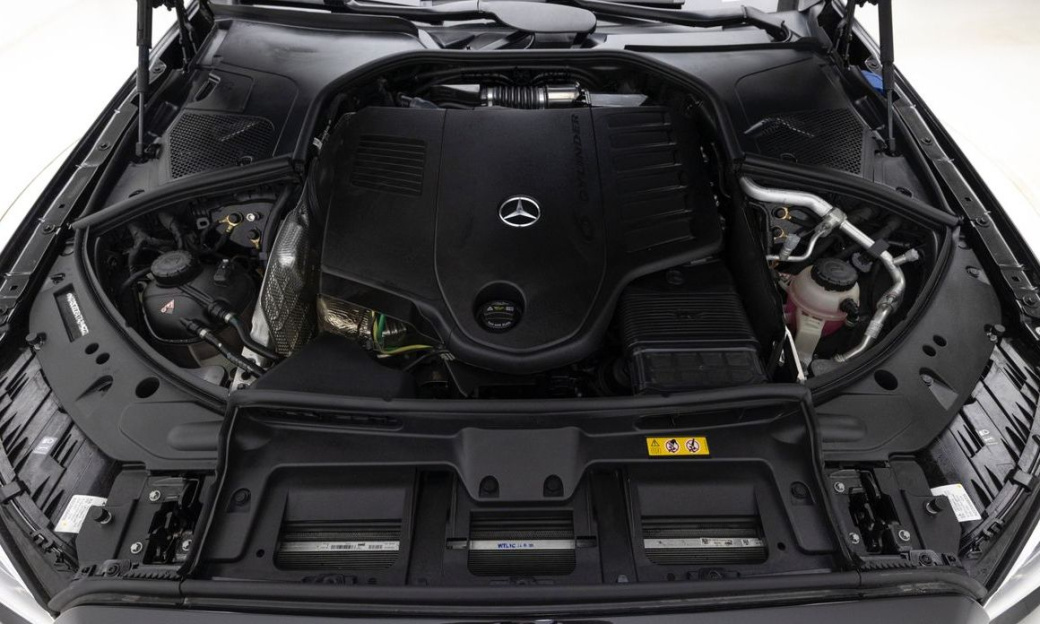 Mercedes-Benz S-Class S500 4MATIC, 2026