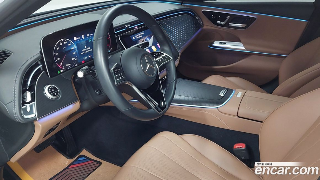Mercedes-Benz E-Class E220d 4MATIC Exclusive, 2024