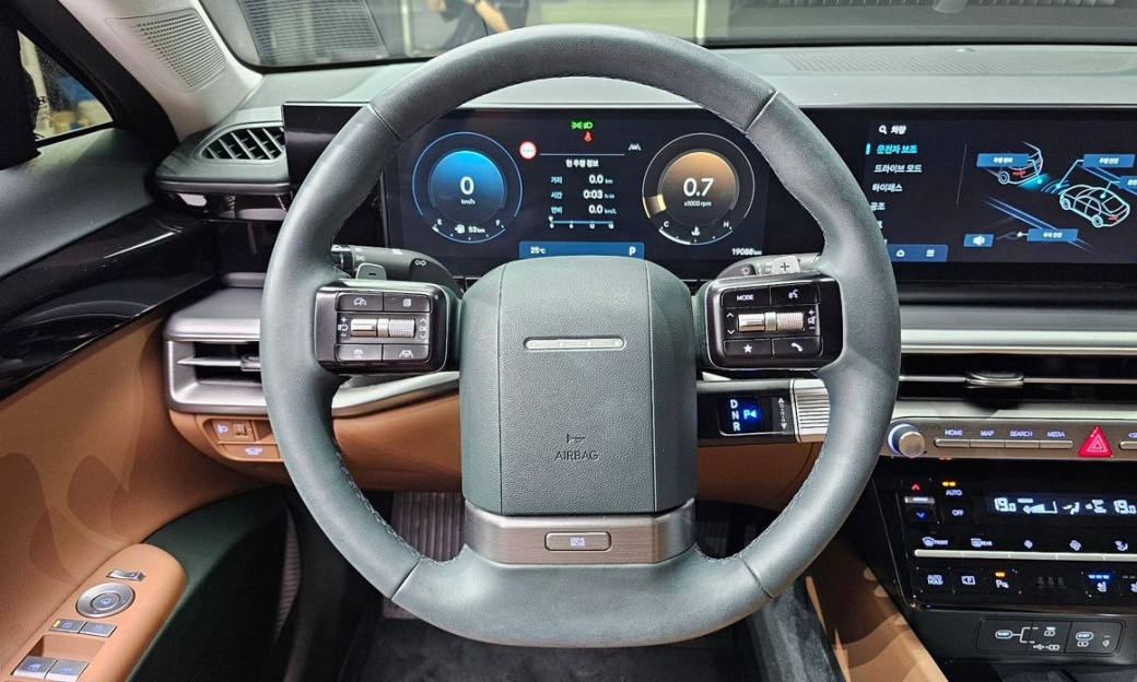 Hyundai Grandeur 2,5 Gasoline 2WD, 2024