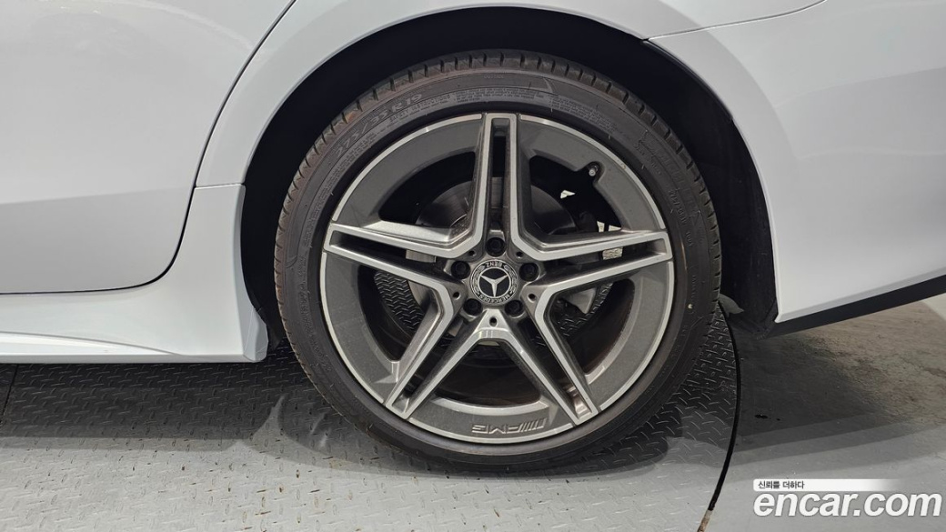 Mercedes-Benz CLS-Class CLS300d 4MATIC, 2022