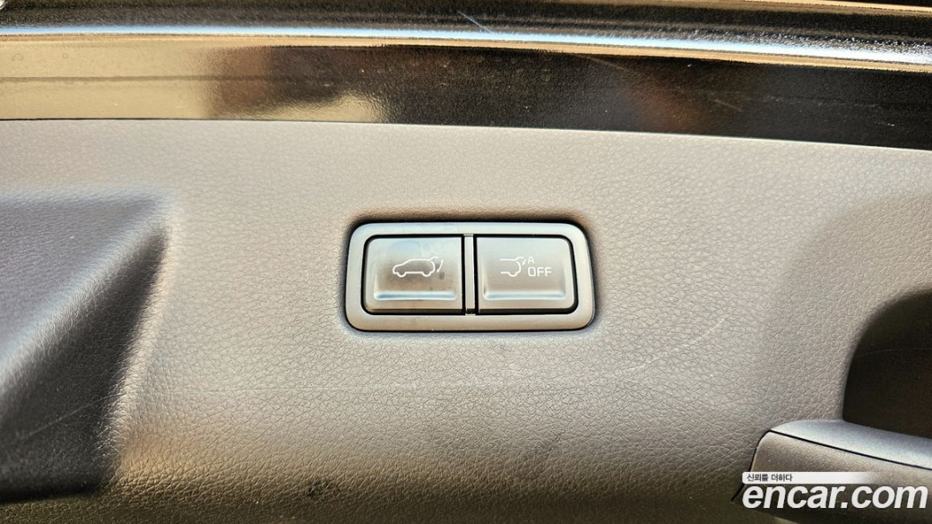 Kia Carnival 9-Seater Noblesse, 2024