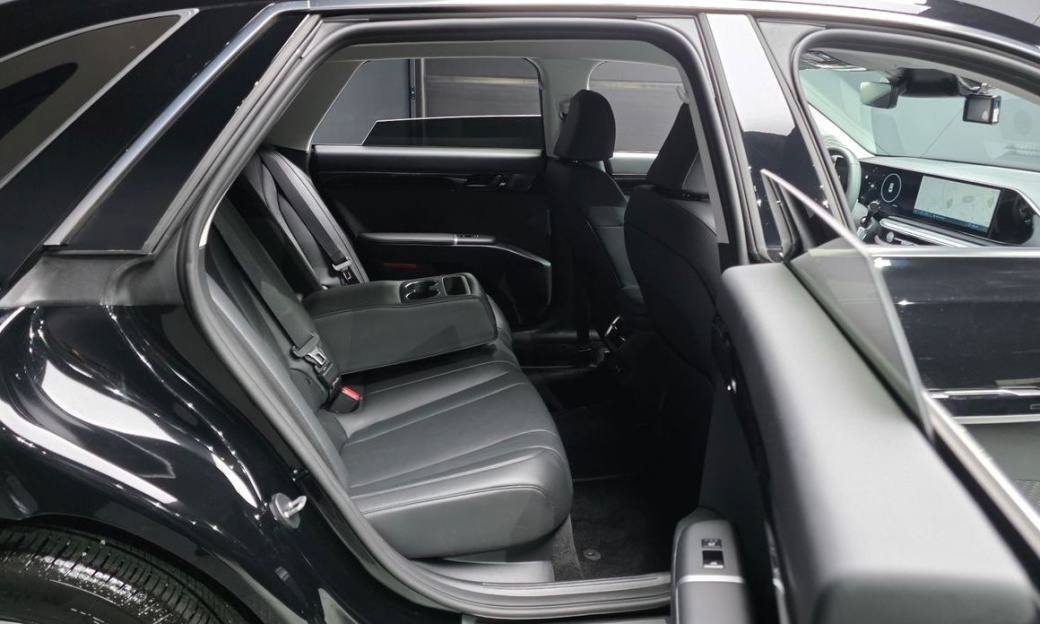 Hyundai Grandeur 2,5 Gasoline 2WD, 2024