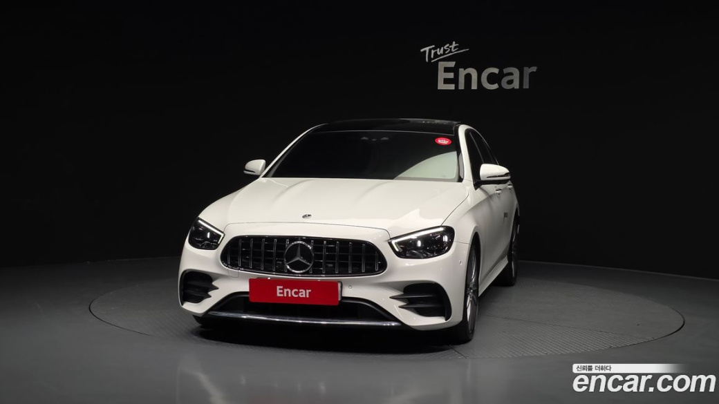 Mercedes-Benz E-Class E350 4MATIC AMG Line, 2022