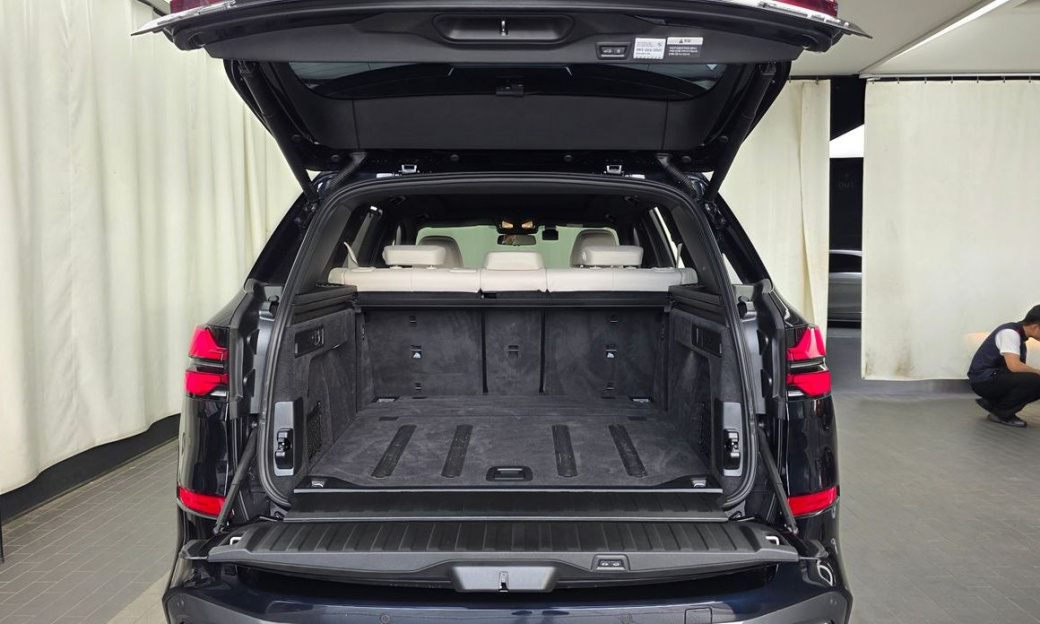 BMW X5 xDrive 40i M Sport, 2025