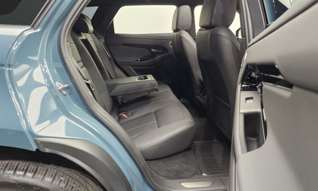 Land Rover Range Rover Evoque P250 Dynamic SE, 2025