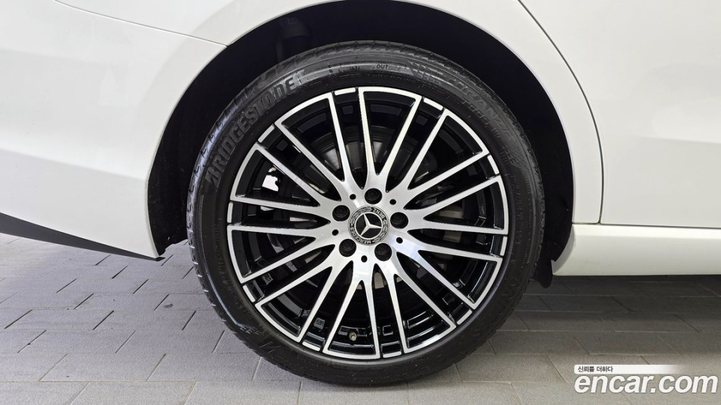 Mercedes-Benz C-Class C200 Avantgarde, 2023