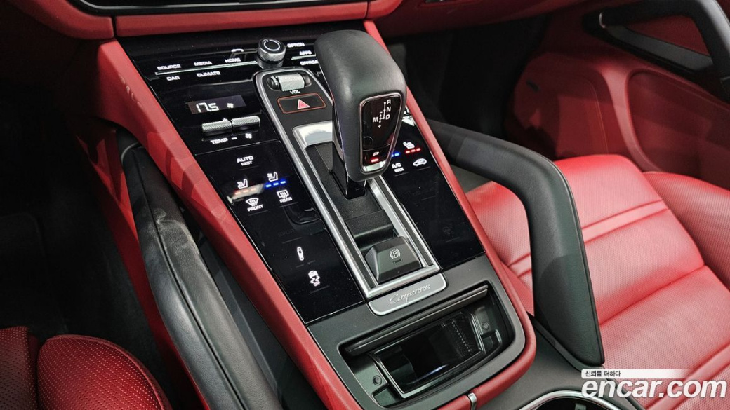 Porsche Cayenne 3.0 COUPE PLATINUM EDITION, 2022