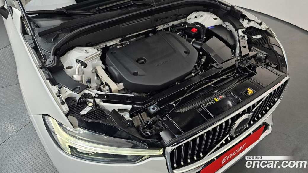 Volvo XC60 B6 Ultimate Bright, 2023