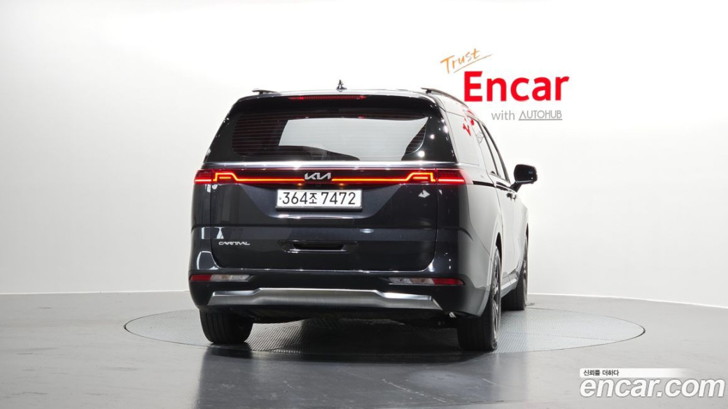 Kia Carnival 9-Seater Signature, 2023