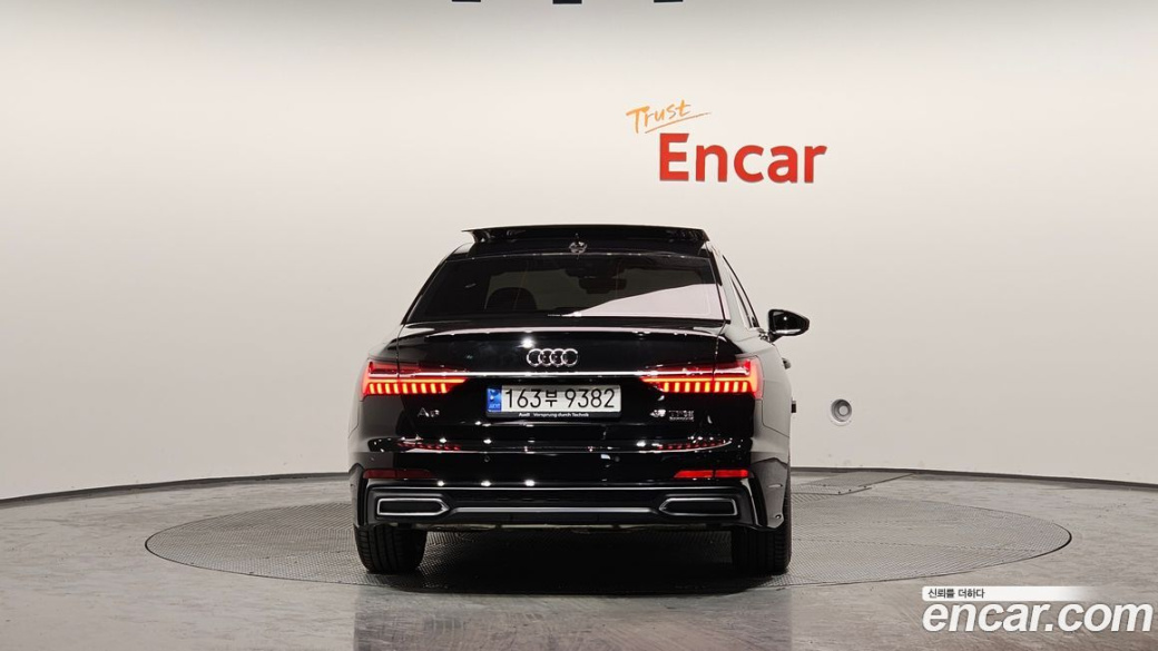 Audi A6 45 TFSI Quattro Premium, 2022
