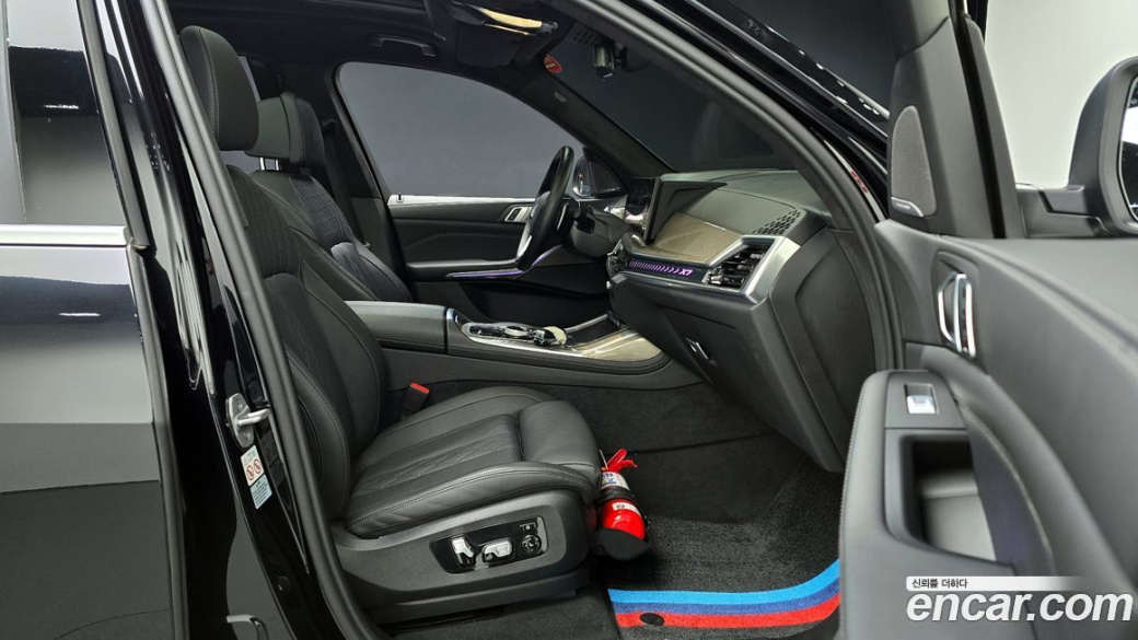 BMW X7 xDrive 40d Design Pure Excellence 7-Seater, 2023