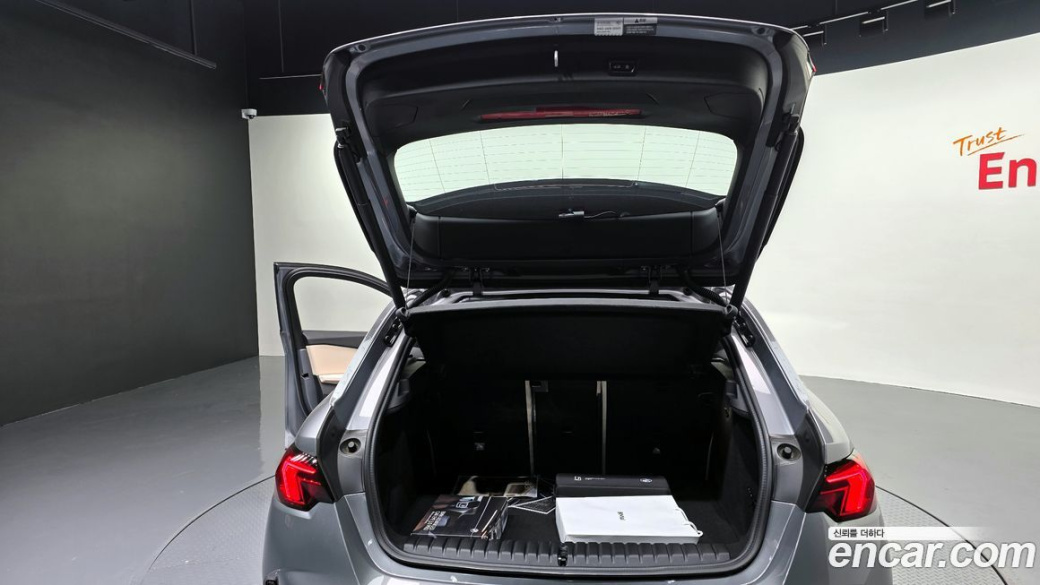 BMW 1-Series 120 M Sport, 2025
