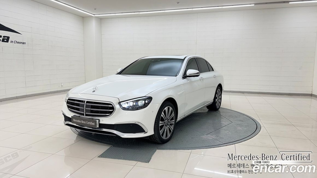 Mercedes-Benz E-Class E350 4MATIC Exclusive, 2023