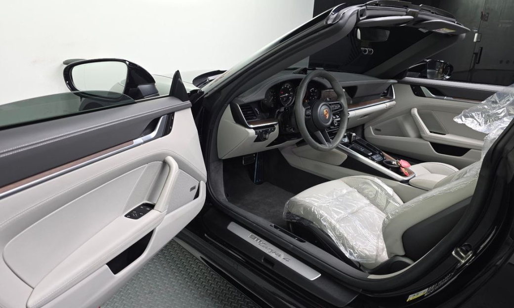 Porsche 911 Targa 4, 2024