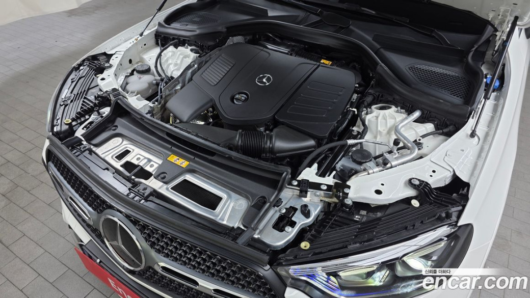 Mercedes-Benz GLC-Class GLC300 4MATIC Coupe, 2024