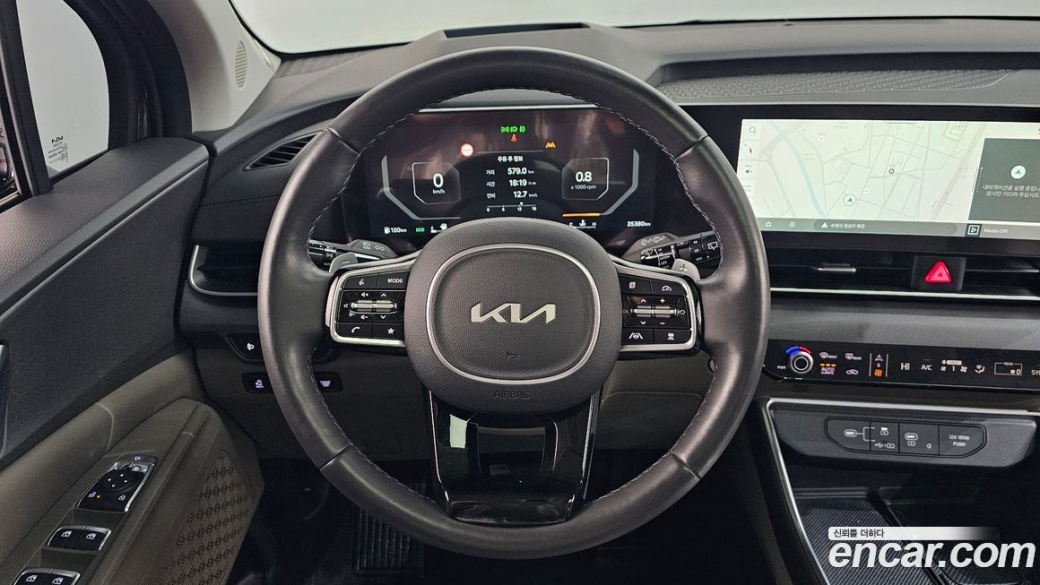 Kia Carnival 7-Seater Noblesse, 2024