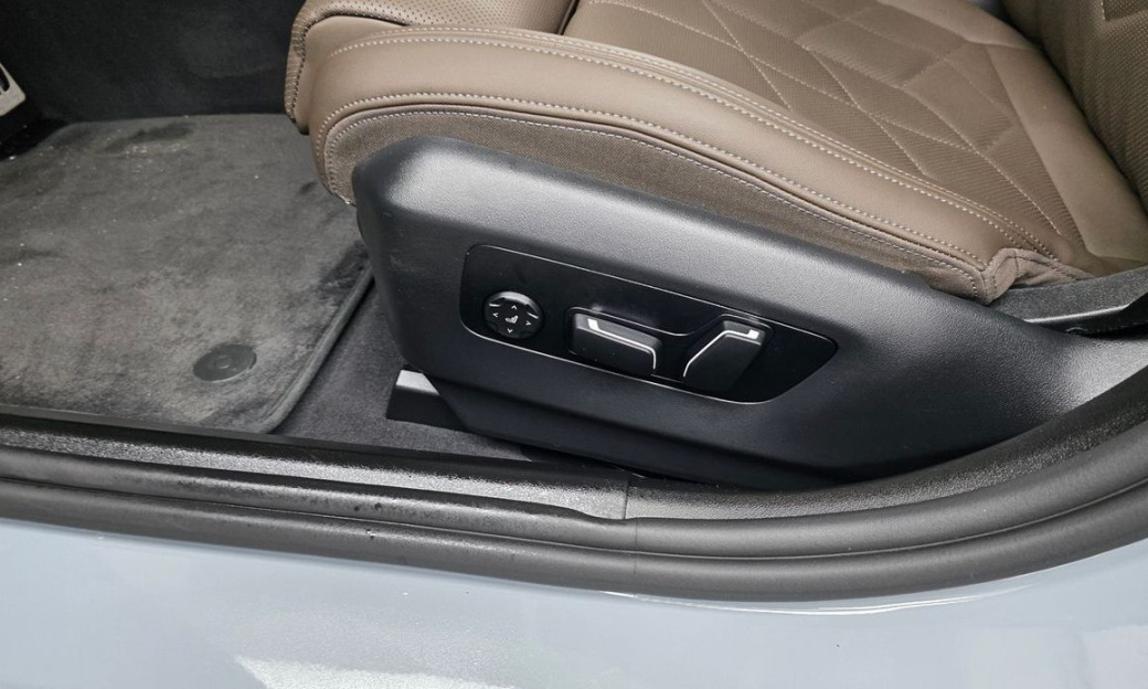 BMW 5-Series 520i M Sport, 2024