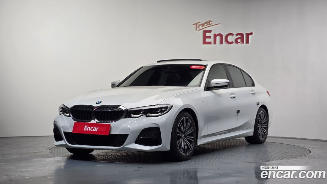 BMW 3-Series 320i M Sport, 2022
