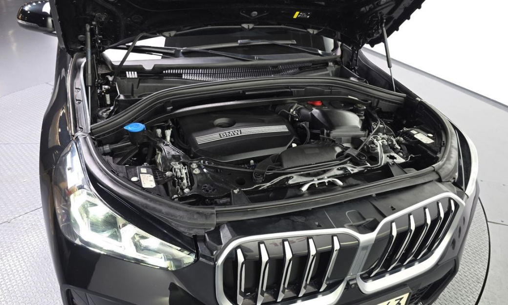BMW X1 xDrive 20i M Sport, 2024