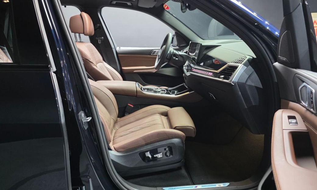 BMW X5 xDrive 40i M Sport, 2025