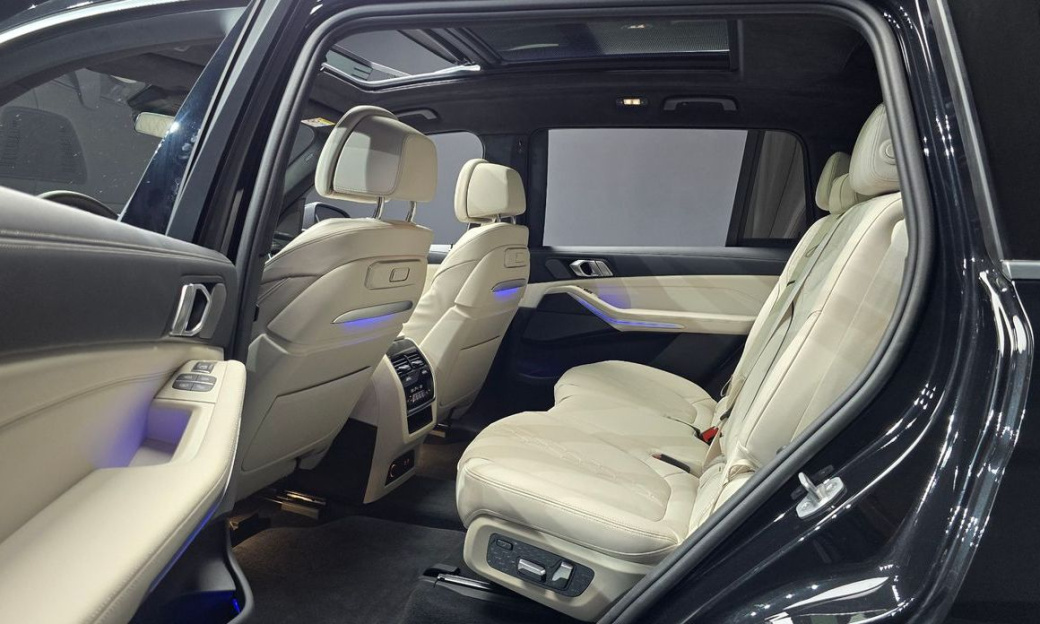 BMW X7 xDrive 40i M Sport 7STR, 2025