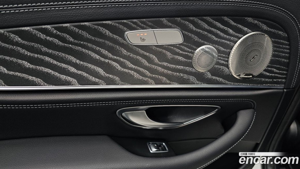 Mercedes-Benz E-Class E350 4MATIC AMG Line, 2021