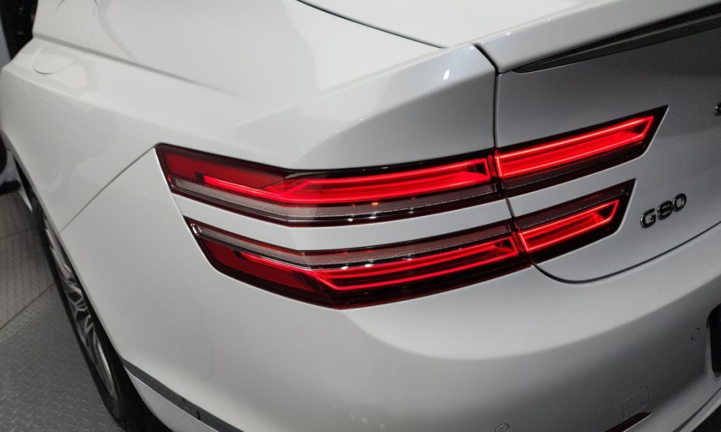Genesis G80 Gasoline 2.5 Turbo AWD, 2022
