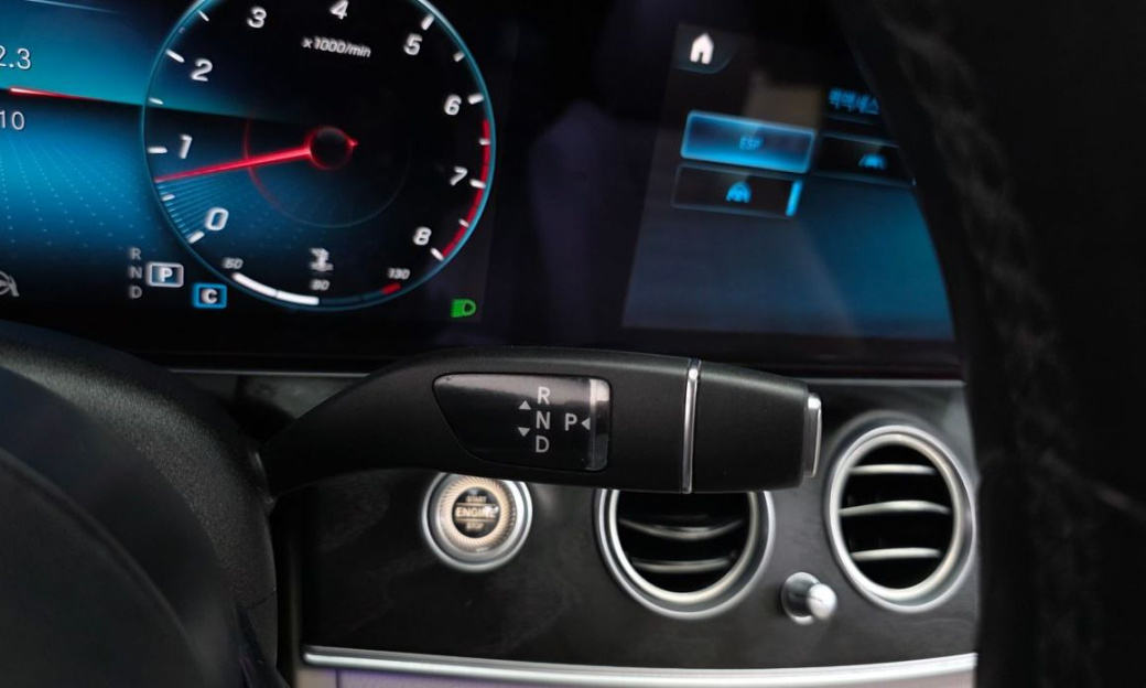 Mercedes-Benz E-Class E250 Avantgarde, 2022