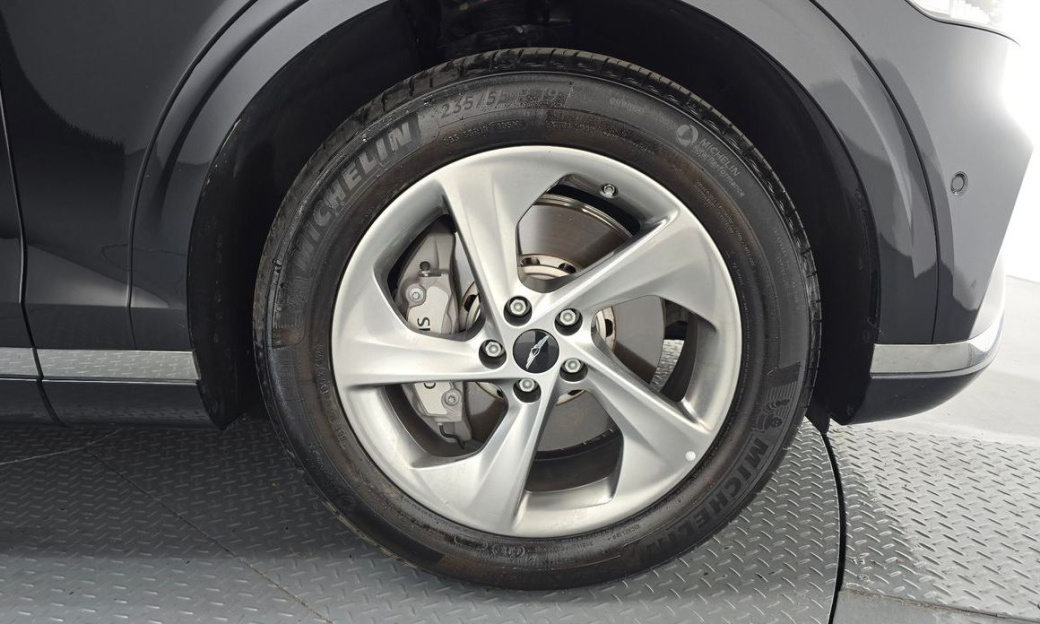 Genesis GV70 2.5T Gasoline 2WD, 2025
