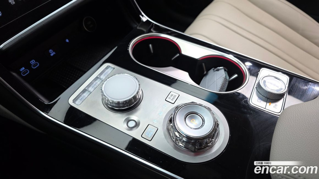 Genesis GV80 2.5T Gasoline 2WD, 2025