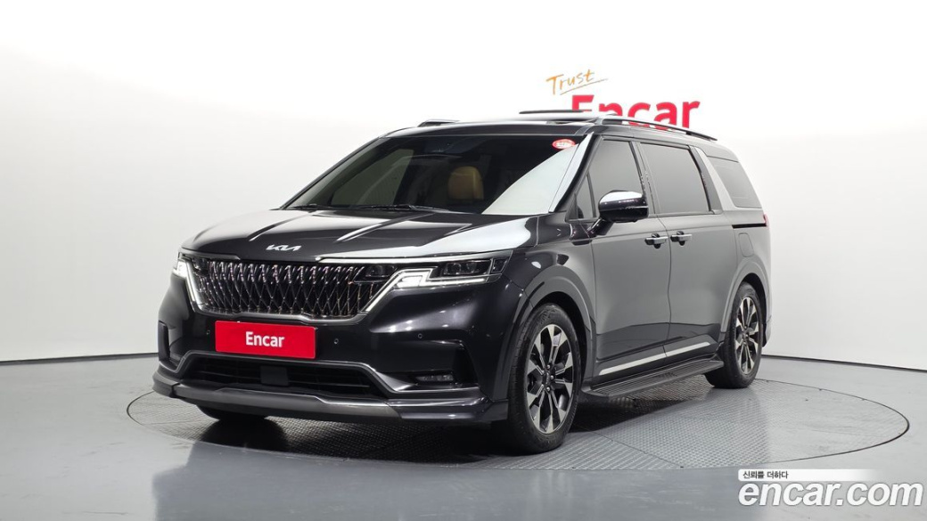 Kia Carnival 9-Seater Signature, 2022