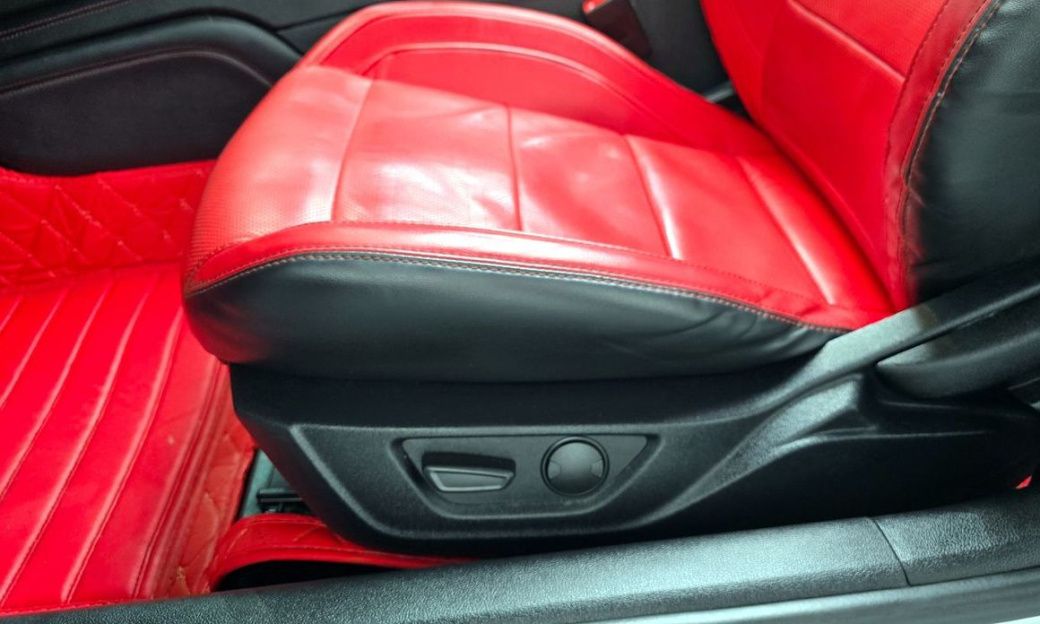 Ford Mustang Convertible, 2021