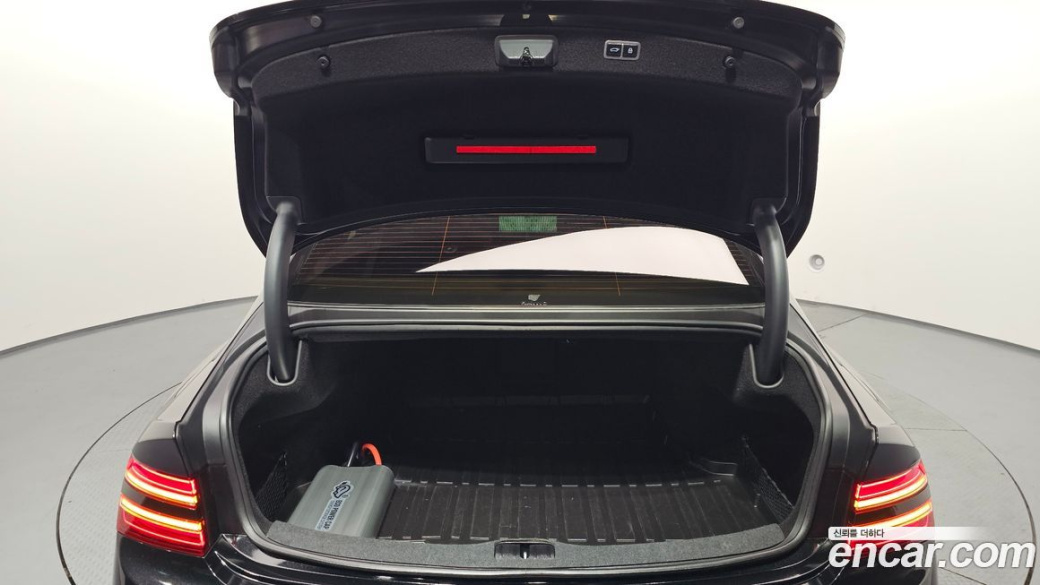 Genesis G80 Gasoline 2.5 Turbo AWD, 2024