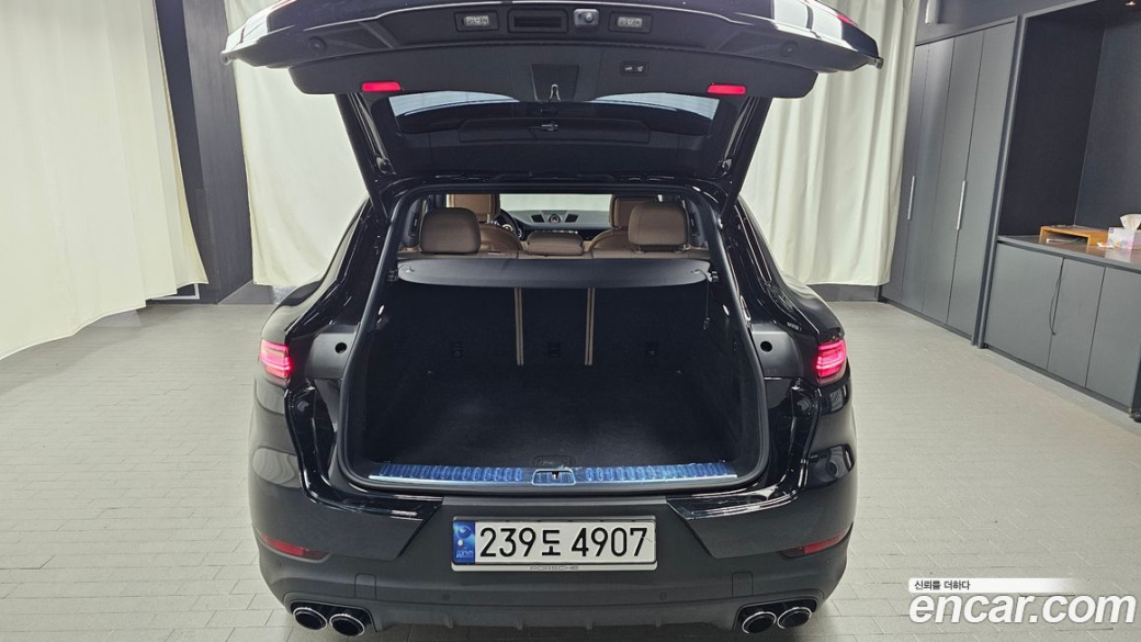 Porsche Cayenne 3.0 Coupe, 2023